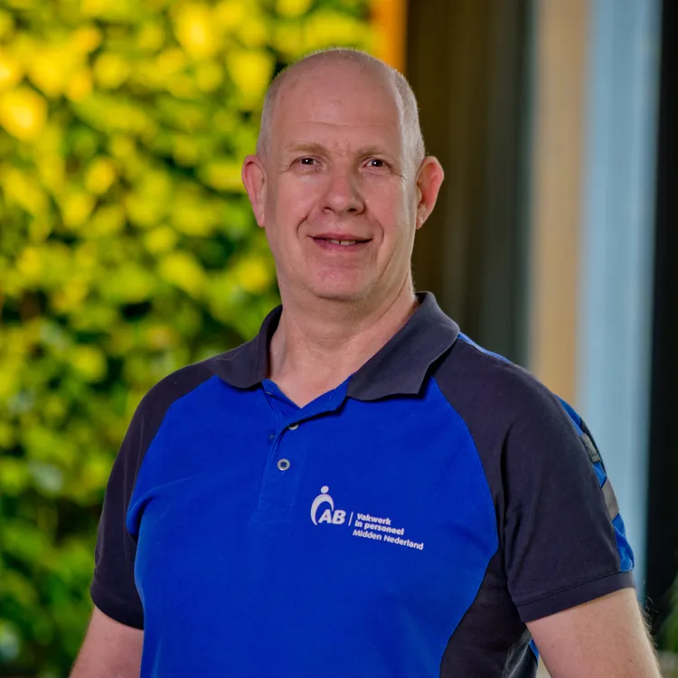 teammember-image
